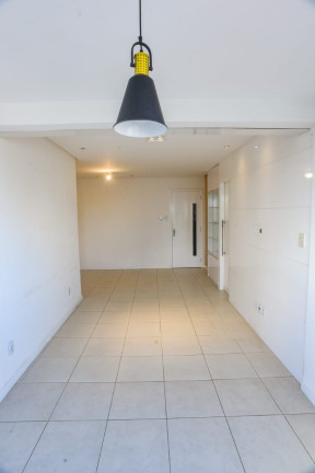 Imagem Apartamento com 2 Quartos à Venda, 76 m² em Stiep - Salvador