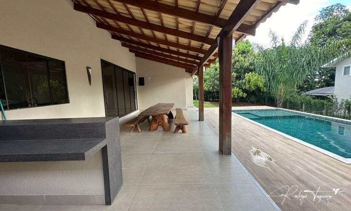Imagem Casa de Condomínio com 4 Quartos à Venda, 330 m² em Residencial Aldeia Do Vale - Goiânia
