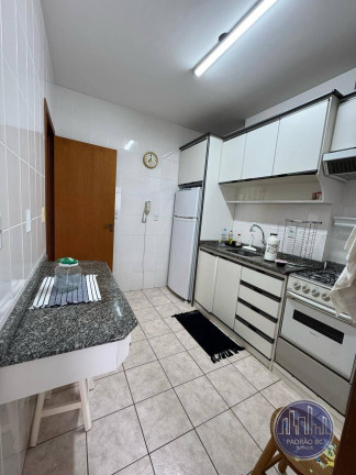 Imagem Apartamento com 3 Quartos para Alugar, 90 m² em Centro - Balneário Camboriú Imagem Apartamento com 3 Quartos para Alugar, 90 m² em Centro - Balneário Camboriú
