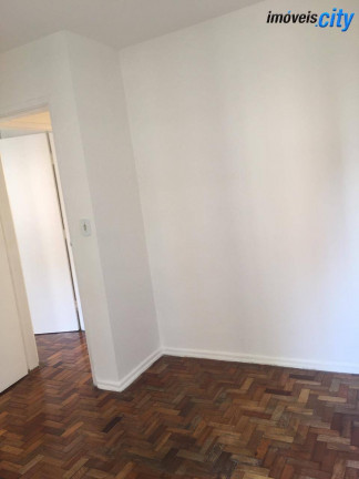 Apartamento com 2 Quartos à Venda ou Locação, 46 m² em Vila Guarani (z Sul) - São Paulo