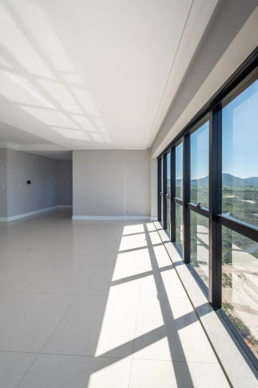 Imagem Apartamento com 4 Quartos à Venda, 183 m² em Meia Praia - Itapema