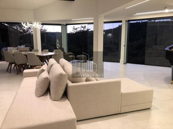 Imagem Casa com 6 Quartos à Venda, 380 m² em Vila Velha - Santana De Parnaíba Imagem Casa com 6 Quartos à Venda, 380 m² em Vila Velha - Santana De Parnaíba