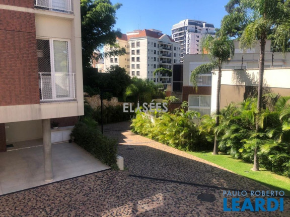 Imagem Sobrado com 4 Quartos à Venda, 321 m² em Vila Morumbi - São Paulo