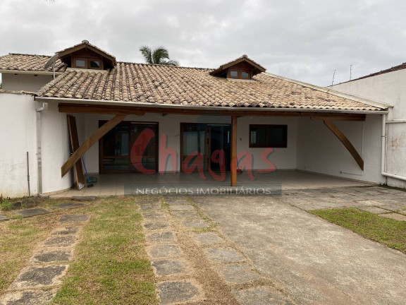 Casa com 4 Quartos à Venda, 420 m² em Sumaré - Caraguatatuba