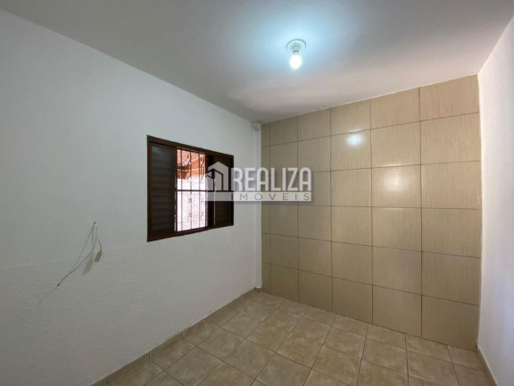 Imagem Casa com 2 Quartos à Venda, 353 m² em Vila São Vicente - Uberaba Imagem Casa com 2 Quartos à Venda, 353 m² em Vila São Vicente - Uberaba