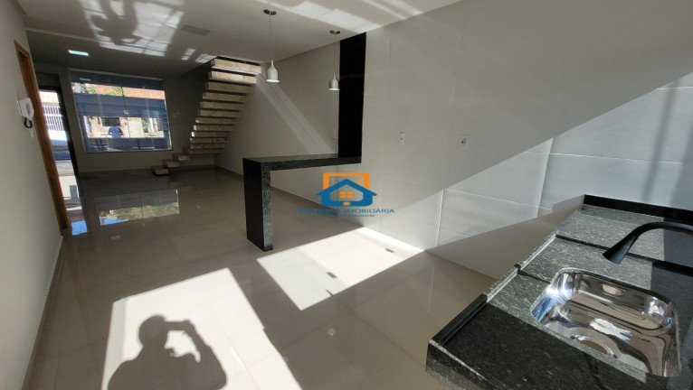 Imagem Casa com 3 Quartos à Venda, 145 m² em Chácaras Oliveira - Ipatinga