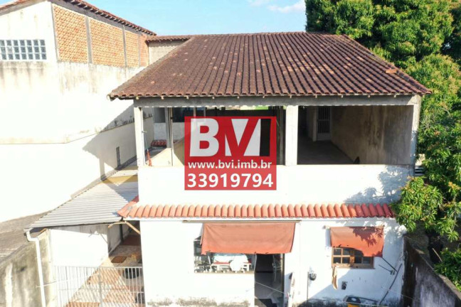 Imagem Casa com 3 Quartos à Venda, 373 m² em Rocha Miranda - Rio De Janeiro Imagem Casa com 3 Quartos à Venda, 373 m² em Rocha Miranda - Rio De Janeiro