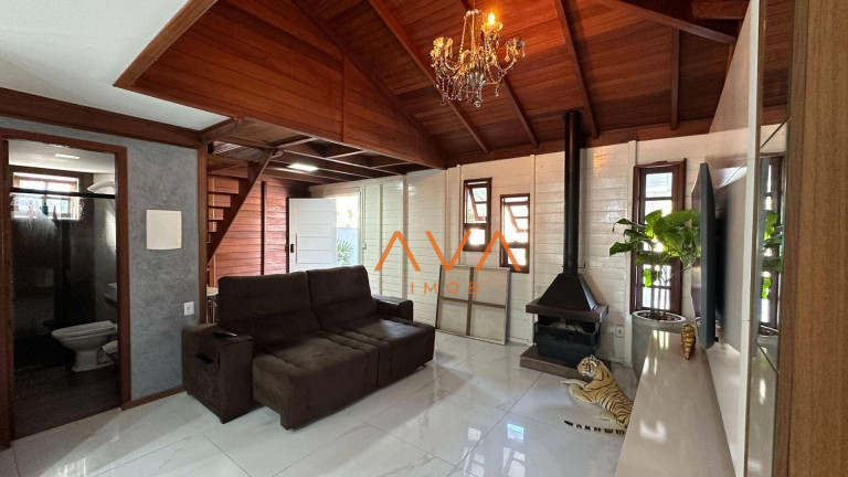 Imagem Casa com 3 Quartos à Venda, 130 m² em Ingleses - Florianópolis Imagem Casa com 3 Quartos à Venda, 130 m² em Ingleses - Florianópolis