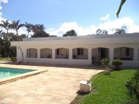 Imagem Casa com 3 Quartos à Venda, 301 m² em Jardim Ipe - Atibaia Imagem Casa com 3 Quartos à Venda, 301 m² em Jardim Ipe - Atibaia