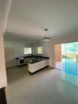 Imagem Casa com 3 Quartos à Venda, 200 m² em Jardim Marambaia - Jundiaí Imagem Casa com 3 Quartos à Venda, 200 m² em Jardim Marambaia - Jundiaí