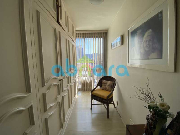 Imagem Cobertura com 4 Quartos à Venda, 230 m² em Copacabana - Rio De Janeiro Imagem Cobertura com 4 Quartos à Venda, 230 m² em Copacabana - Rio De Janeiro