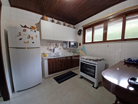 Imagem Casa com 5 Quartos à Venda, 2.255 m² em Albuquerque - Teresópolis Imagem Casa com 5 Quartos à Venda, 2.255 m² em Albuquerque - Teresópolis