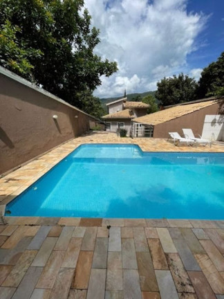 Imagem Casa com 4 Quartos à Venda, 323 m² em Vila Petrópolis - Atibaia