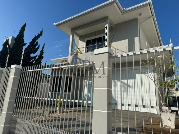 Sobrado com 3 Quartos à Venda, 160 m² em Passa Vinte - Palhoça