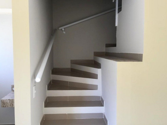 Imagem Sobrado com 2 Quartos à Venda,  em Parque Dom Henrique - Cotia