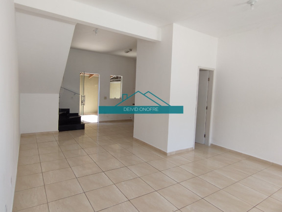 Imagem Sobrado com 2 Quartos para Alugar, 82 m² em Cidade Jardim - Caraguatatuba