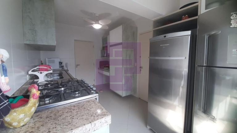 Imagem Cobertura com 3 Quartos à Venda, 250 m² em Pitangueiras - Guarujá