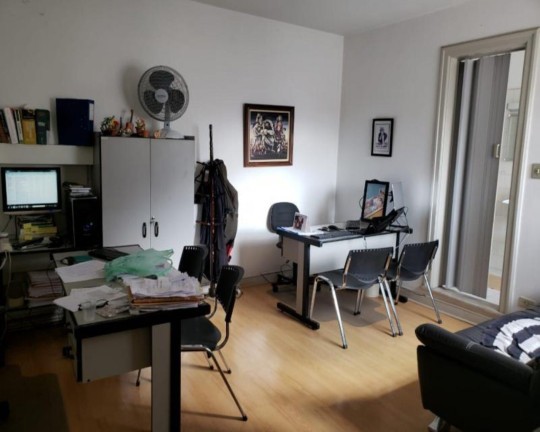 Sala Comercial à Venda, 27 m² em República - São Paulo