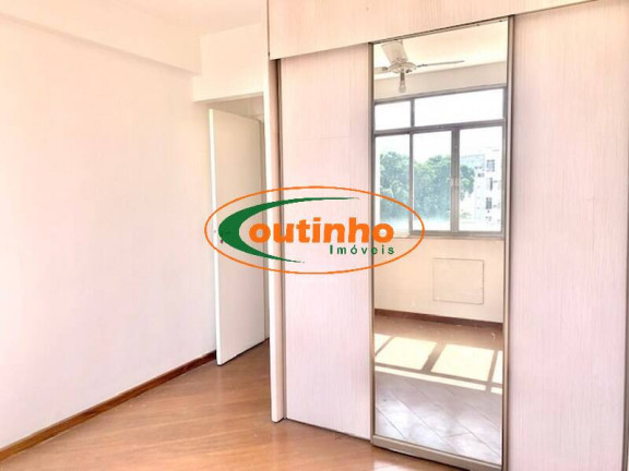 Imagem Apartamento com 2 Quartos à Venda, 70 m² em Vila Isabel - Rio De Janeiro Imagem Apartamento com 2 Quartos à Venda, 70 m² em Vila Isabel - Rio De Janeiro