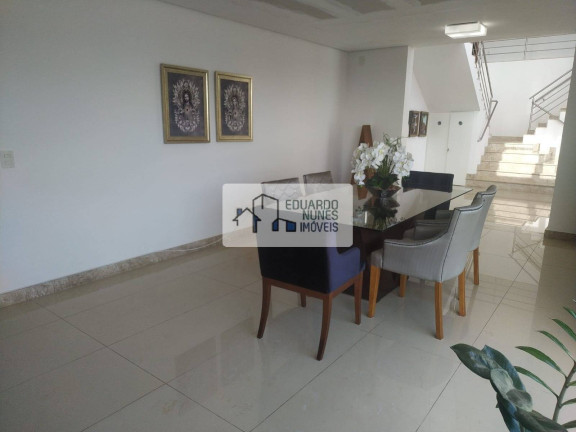 Imagem Casa com 5 Quartos à Venda, 620 m² em Mangabeiras - Belo Horizonte Imagem Casa com 5 Quartos à Venda, 620 m² em Mangabeiras - Belo Horizonte