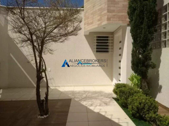 Imagem Casa com 3 Quartos à Venda, 220 m² em Pacaembu - Jundiaí Imagem Casa com 3 Quartos à Venda, 220 m² em Pacaembu - Jundiaí