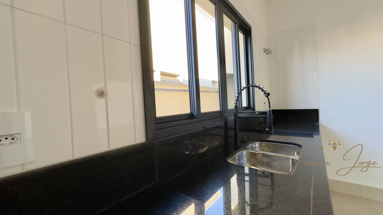 Imagem Casa com 3 Quartos à Venda, 300 m² em Jardim São Marcos - Valinhos Imagem Casa com 3 Quartos à Venda, 300 m² em Jardim São Marcos - Valinhos