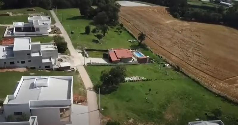 Imagem Terreno à Venda, 1.068 m² em Taquarova - Araucária Imagem Terreno à Venda, 1.068 m² em Taquarova - Araucária