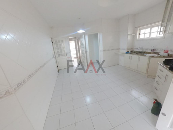 Imagem Casa com 3 Quartos à Venda, 800 m² em Santana - Guarapuava