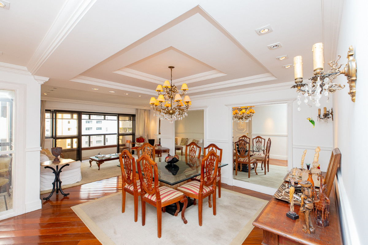 Imagem Apartamento com 4 Quartos à Venda, 155 m² em Moema - São Paulo Imagem Apartamento com 4 Quartos à Venda, 155 m² em Moema - São Paulo