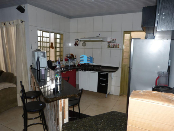 Imagem Casa com 7 Quartos à Venda, 300 m² em Jd Leblon - Goiânia