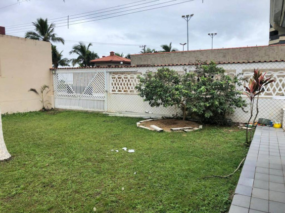Imagem Casa com 3 Quartos à Venda, 180 m² em Balneario Florida - Praia Grande Imagem Casa com 3 Quartos à Venda, 180 m² em Balneario Florida - Praia Grande