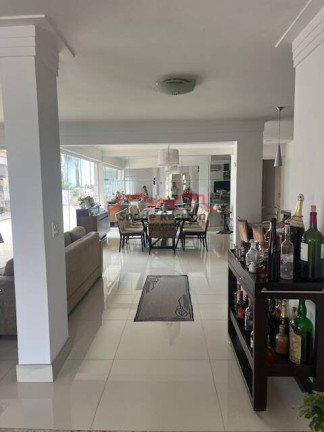 Imagem Casa com 3 Quartos à Venda, 420 m² em Interlagos - São Paulo