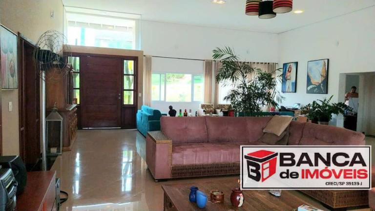 Imagem Casa com 6 Quartos à Venda, 850 m² em Parque Village Castelo - Itu Imagem Casa com 6 Quartos à Venda, 850 m² em Parque Village Castelo - Itu