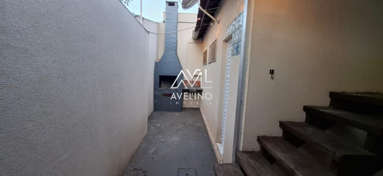 Imagem Imóvel com 1 Quarto para Alugar, 10 m² em Jardim São Lourenço - Campo Grande Imagem Imóvel com 1 Quarto para Alugar, 10 m² em Jardim São Lourenço - Campo Grande