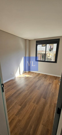 Imagem Casa com 2 Quartos à Venda, 121 m² em Santa Cândida - Curitiba