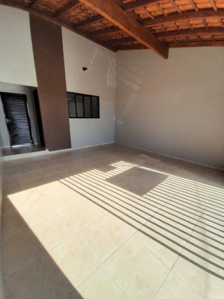 Imagem Casa com 2 Quartos à Venda, 5 m² em Jardim Itamarati - Botucatu Imagem Casa com 2 Quartos à Venda, 5 m² em Jardim Itamarati - Botucatu
