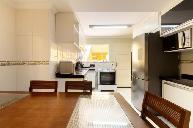 Imagem Casa com 3 Quartos à Venda, 200 m² em Parque São Domingos - São Paulo