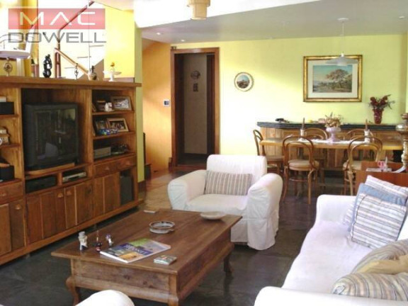 Imagem Casa com 4 Quartos à Venda, 350 m² em Laranjeiras / Rio De Janeiro / Rj - Rio De Janeiro Imagem Casa com 4 Quartos à Venda, 350 m² em Laranjeiras / Rio De Janeiro / Rj - Rio De Janeiro