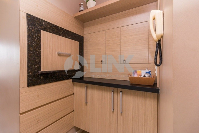 Imagem Apartamento com 2 Quartos à Venda, 77 m² em Petrópolis - Porto Alegre