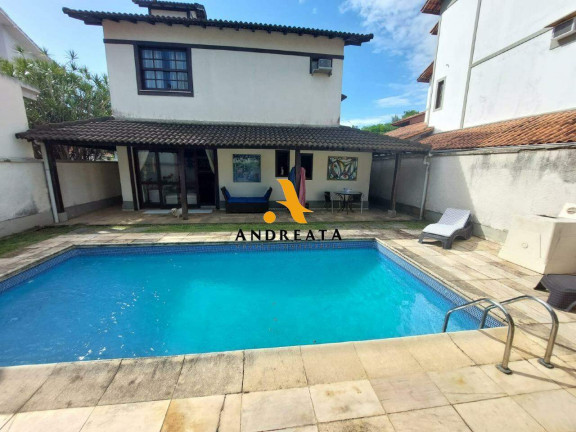 Imagem Casa de Condomínio com 4 Quartos à Venda, 288 m² em Barra Da Tijuca - Rio De Janeiro Imagem Casa de Condomínio com 4 Quartos à Venda, 288 m² em Barra Da Tijuca - Rio De Janeiro