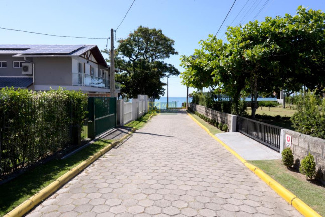 Imagem Casa com 3 Quartos à Venda, 440 m² em Centro - Porto Belo Imagem Casa com 3 Quartos à Venda, 440 m² em Centro - Porto Belo