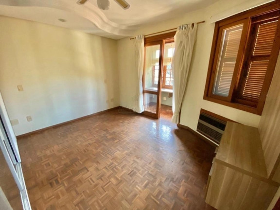 Imagem Casa com 4 Quartos à Venda, 317 m² em Tristeza - Porto Alegre Imagem Casa com 4 Quartos à Venda, 317 m² em Tristeza - Porto Alegre