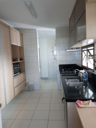 Imagem Apartamento com 4 Quartos à Venda, 195 m² em Alphaville I - Salvador