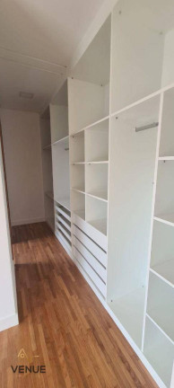 Imagem Casa com 3 Quartos à Venda, 300 m² em Caputera - Arujá Imagem Casa com 3 Quartos à Venda, 300 m² em Caputera - Arujá