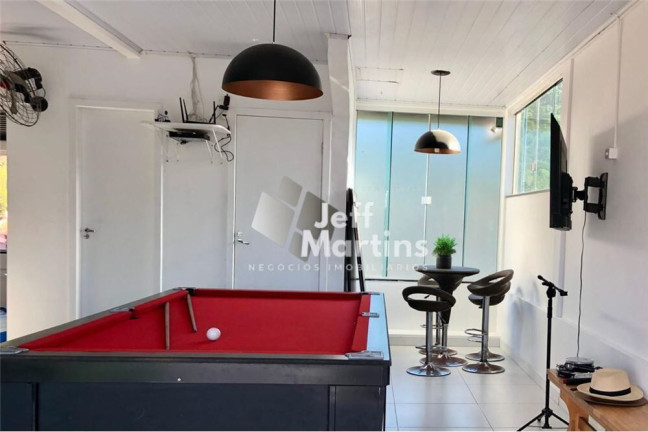 Imagem Sobrado com 3 Quartos à Venda, 255 m² em Nações - Balneário Camboriú
