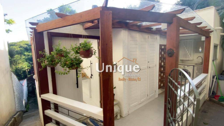 Imagem Casa com 2 Quartos à Venda, 120 m² em Ferradura - Armação Dos Búzios