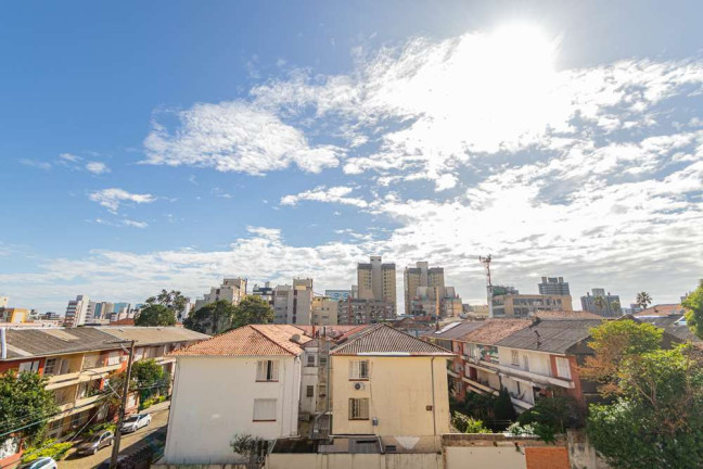 Imagem Imóvel com 2 Quartos à Venda, em Menino Deus - Porto Alegre Imagem Imóvel com 2 Quartos à Venda, em Menino Deus - Porto Alegre