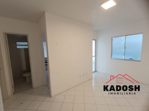 Imagem Casa com 2 Quartos à Venda, 100 m² em Papagaio - Feira De Santana Imagem Casa com 2 Quartos à Venda, 100 m² em Papagaio - Feira De Santana