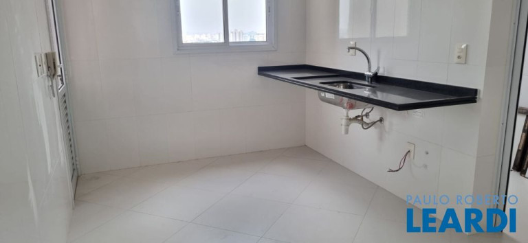 Imagem Apartamento com 5 Quartos à Venda, 316 m² em Vila Assunção - Santo André Imagem Apartamento com 5 Quartos à Venda, 316 m² em Vila Assunção - Santo André