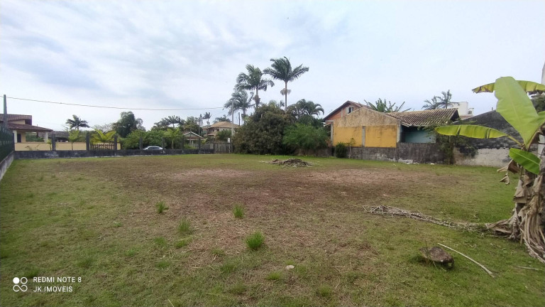 Imagem Terreno à Venda, 768 m² em Praia Das Palmeiras - Itapoá Imagem Terreno à Venda, 768 m² em Praia Das Palmeiras - Itapoá